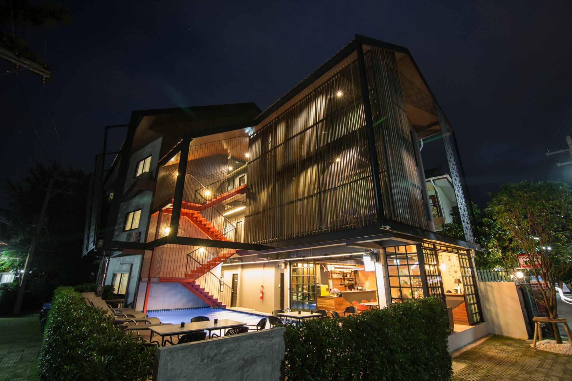 The Rodman Hotel Chiang Mai Exterior foto